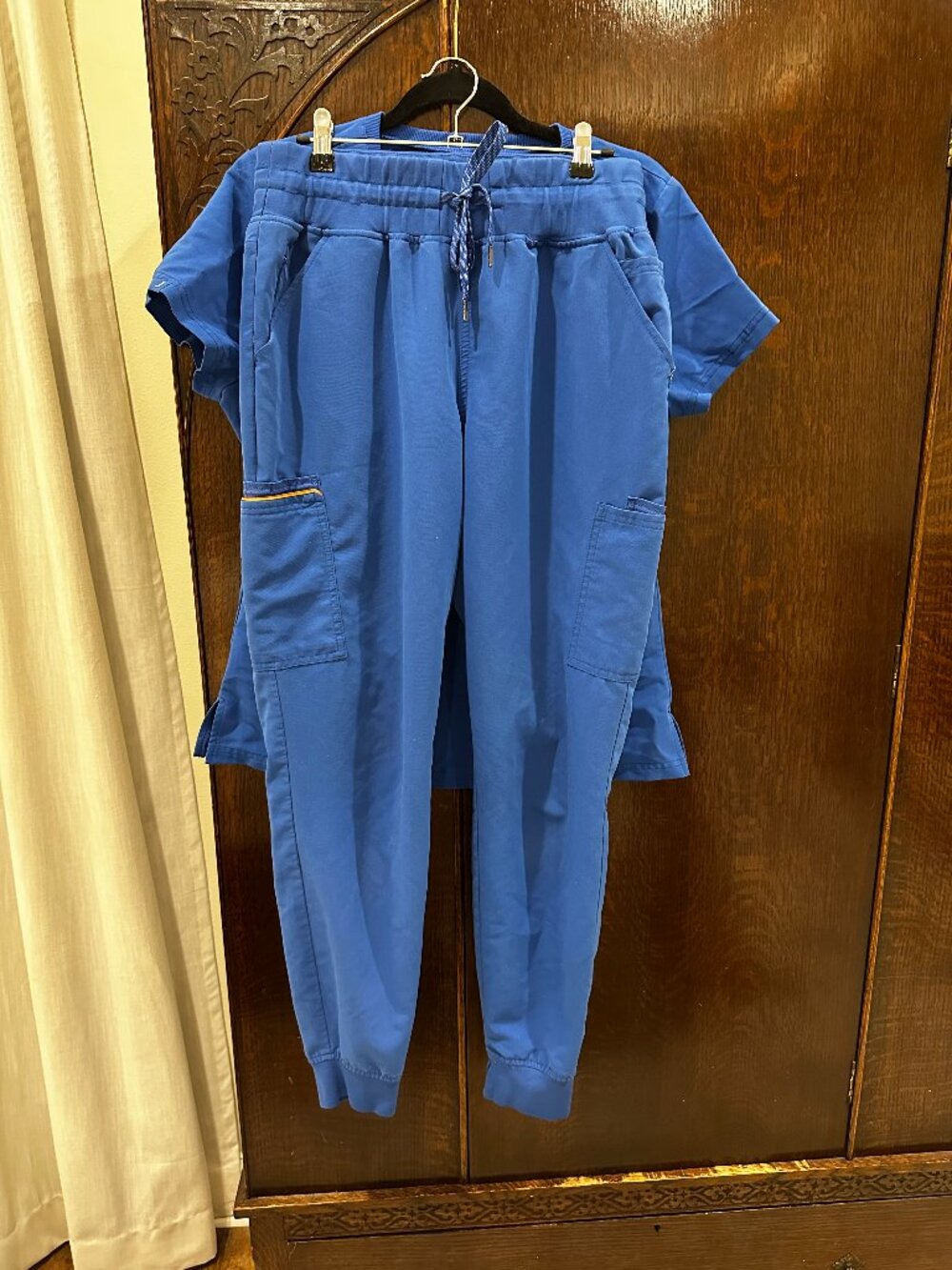 Jannuu Royal Blue Scrub Set